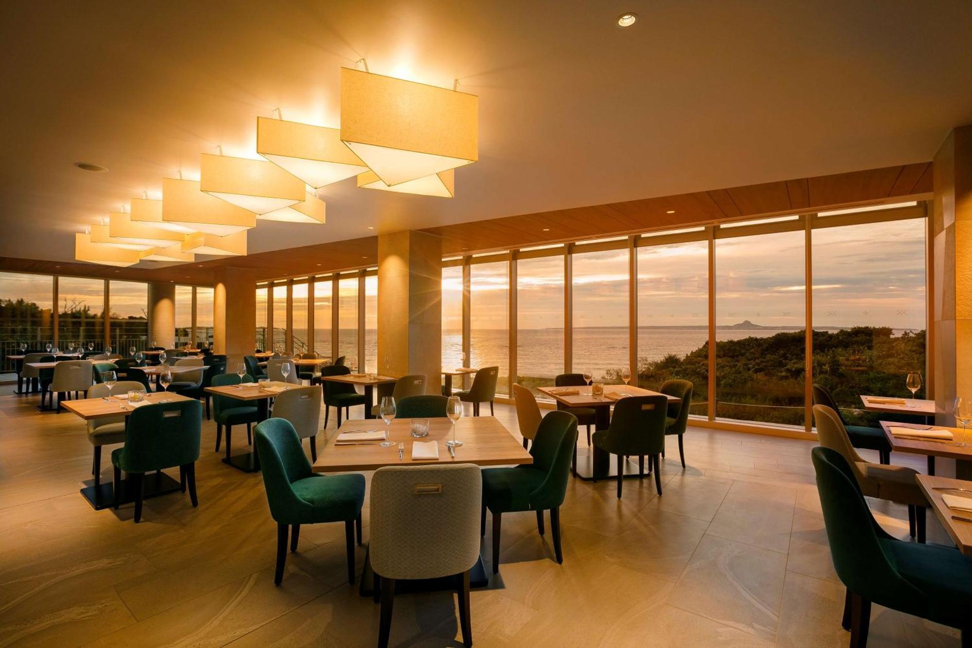 Hilton Club The Beach Resort Sesoko Motobu Eksteriør billede